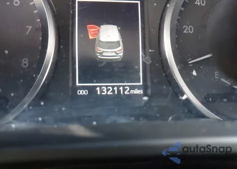 2019 Toyota Highlander Le z USA, uszkodzony, nr VIN 5TDBZRFH8KS917753